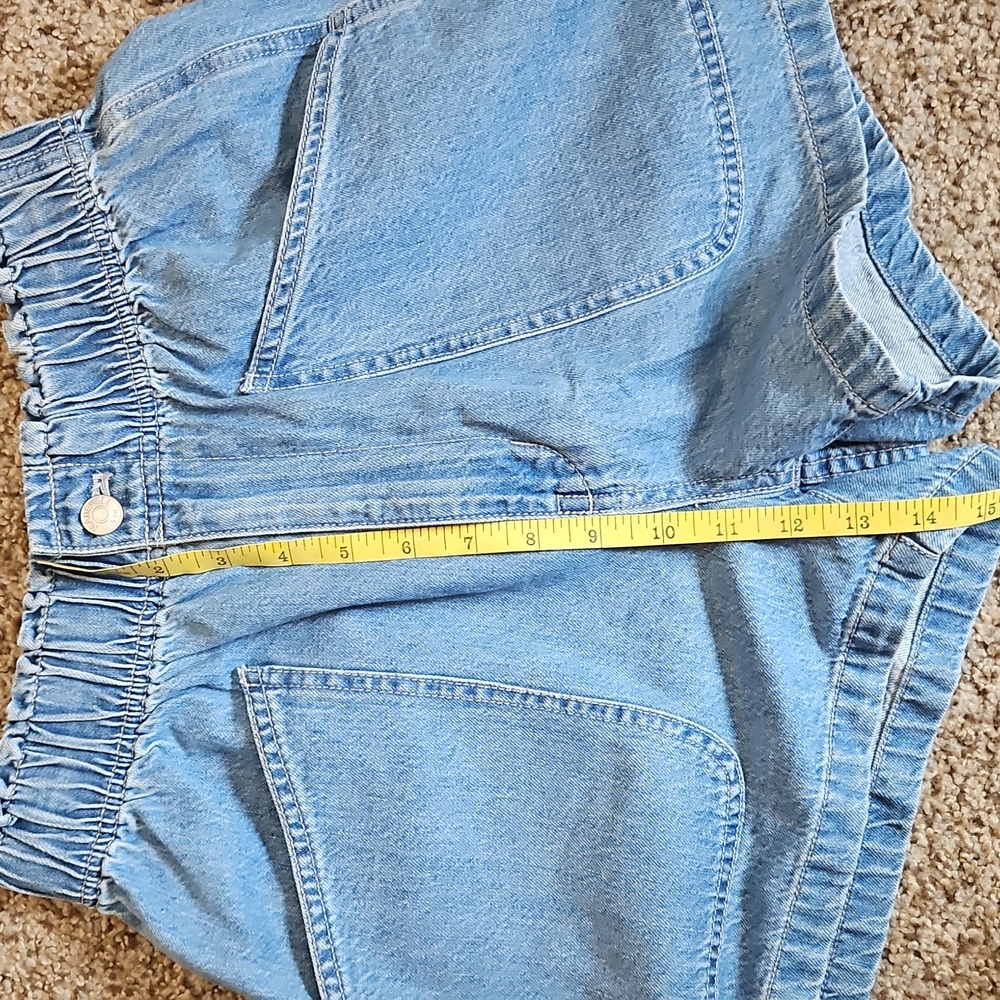 Madewell Paper Bag Light Blue High-Rise Denim Shorts - Picture 5 of 8